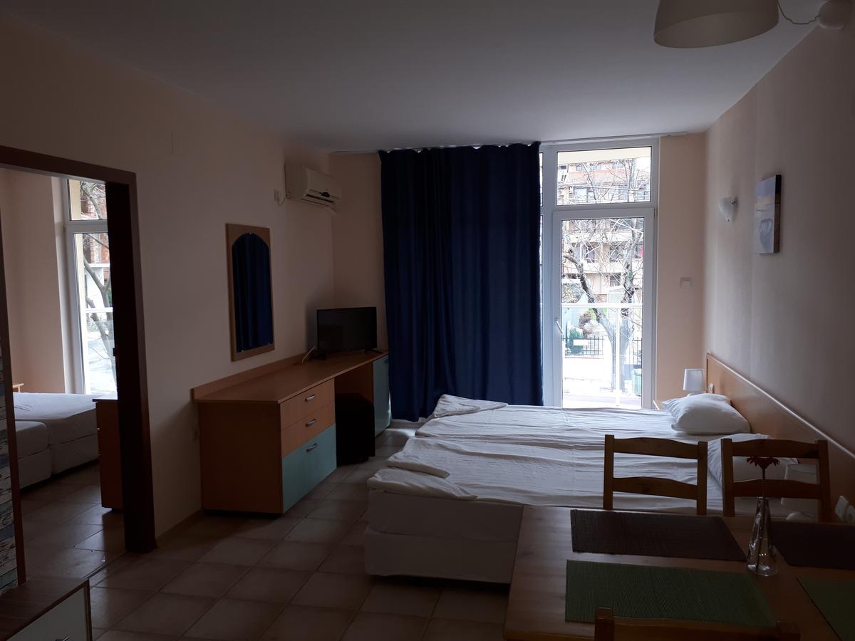 Apart Hotel 라브다 외부 사진