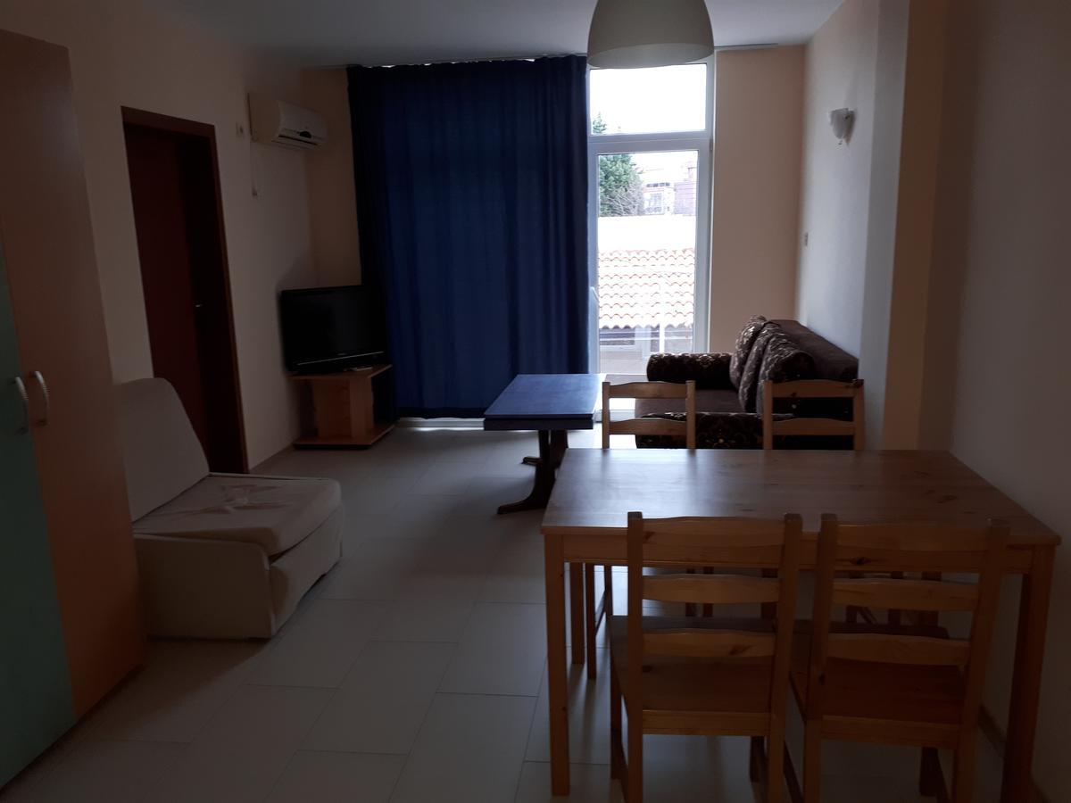 Apart Hotel 라브다 외부 사진